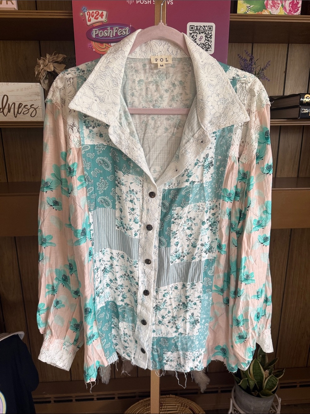 POL Where You've Been Oversized Lace Detail Top - Picture 2 of 4